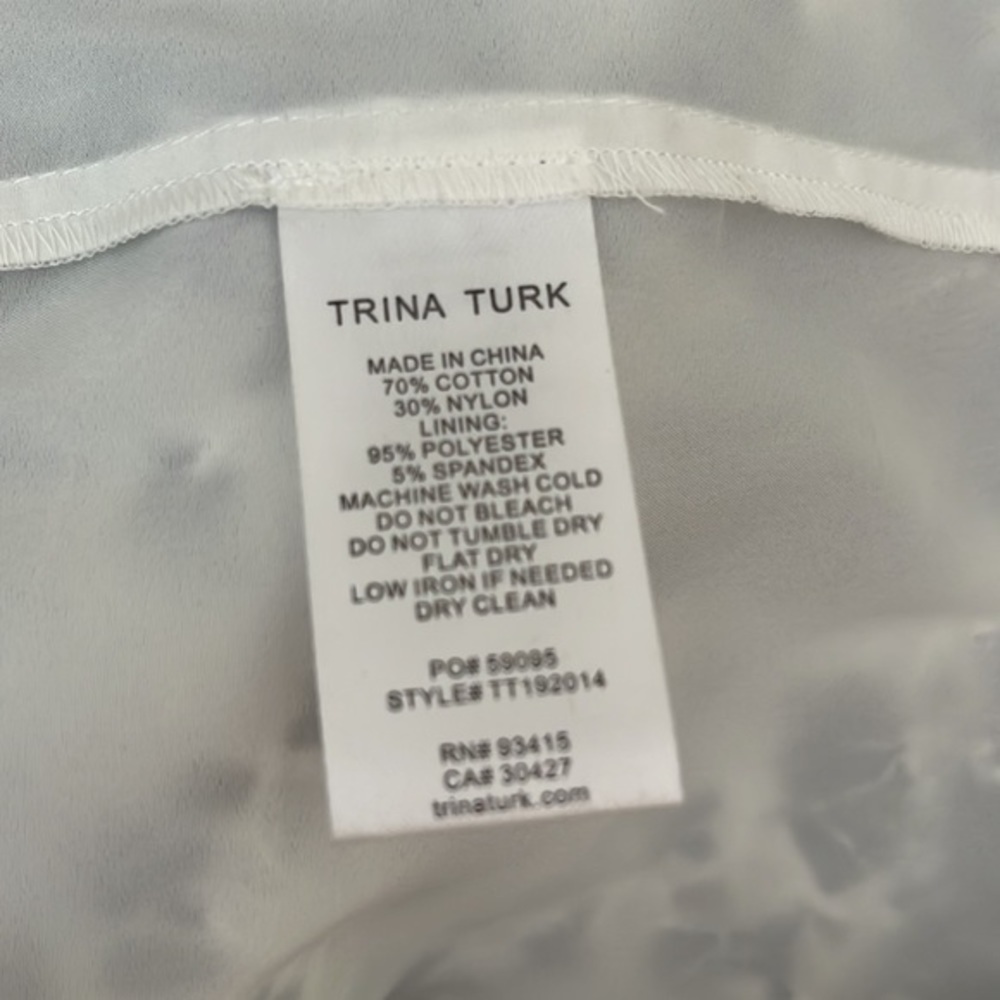 NWT Trina by Trina Turk Ruffle Sleeve Lace Dress 6​ - Picture 9 of 10